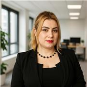 An English tutor who teaches people regardless of their age.